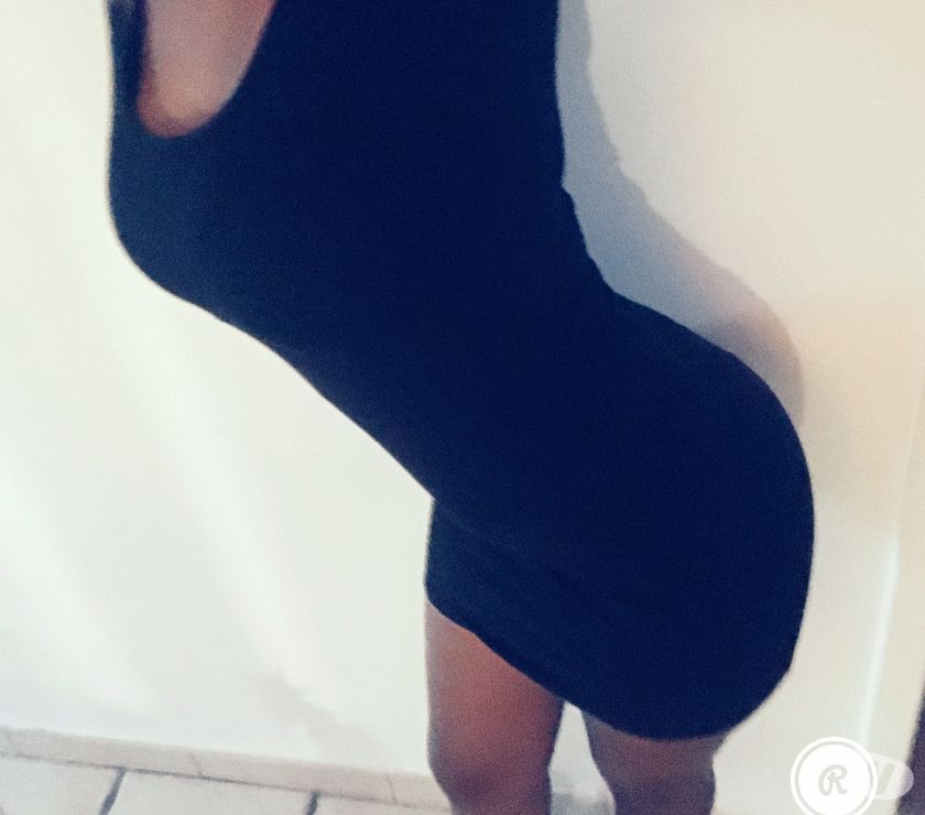 Belle Escorte disponible ici